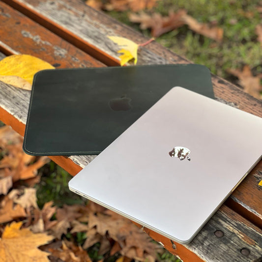 Soft Vintage Leather Sleeve Case For Macbook 13 / 14 / 15 inch - AarteDesign