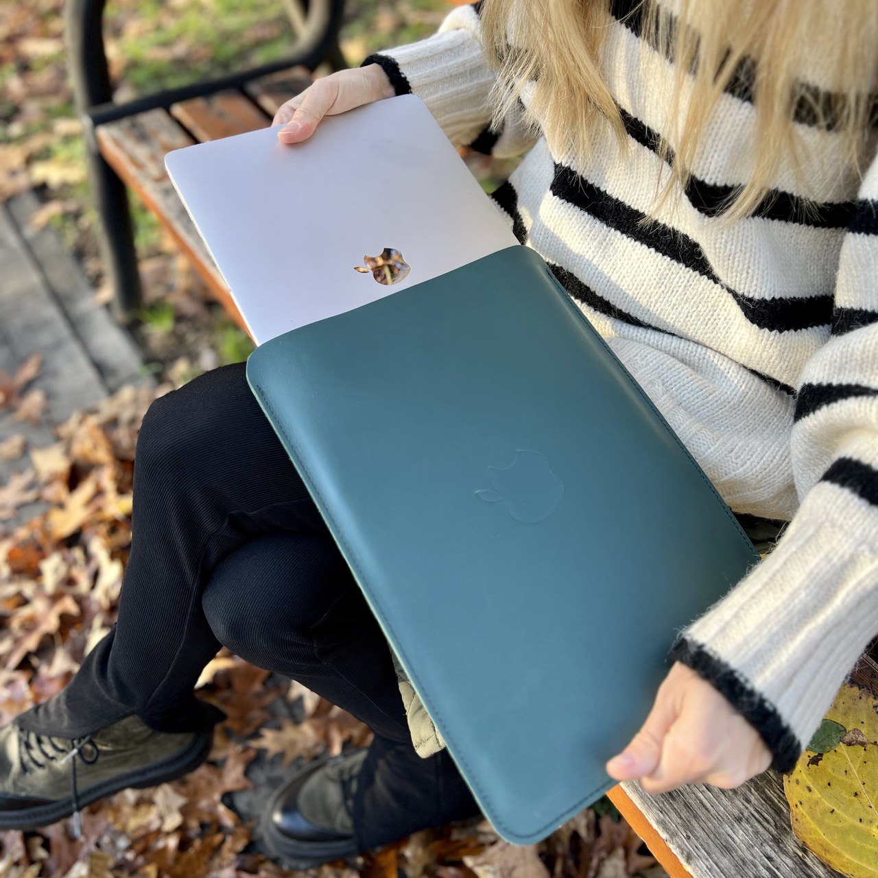Leather Case for Macbook Air 13 / Pro 13 Macbook Air 15.3 / 14 Pro Glossy GREEN