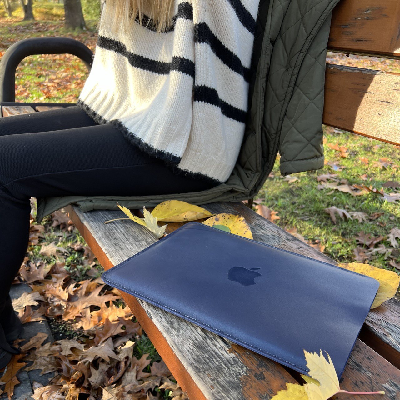 Leather Case for Macbook Air 13 / Pro 13 Macbook Air 15.3 / 14 Pro Glossy Blue