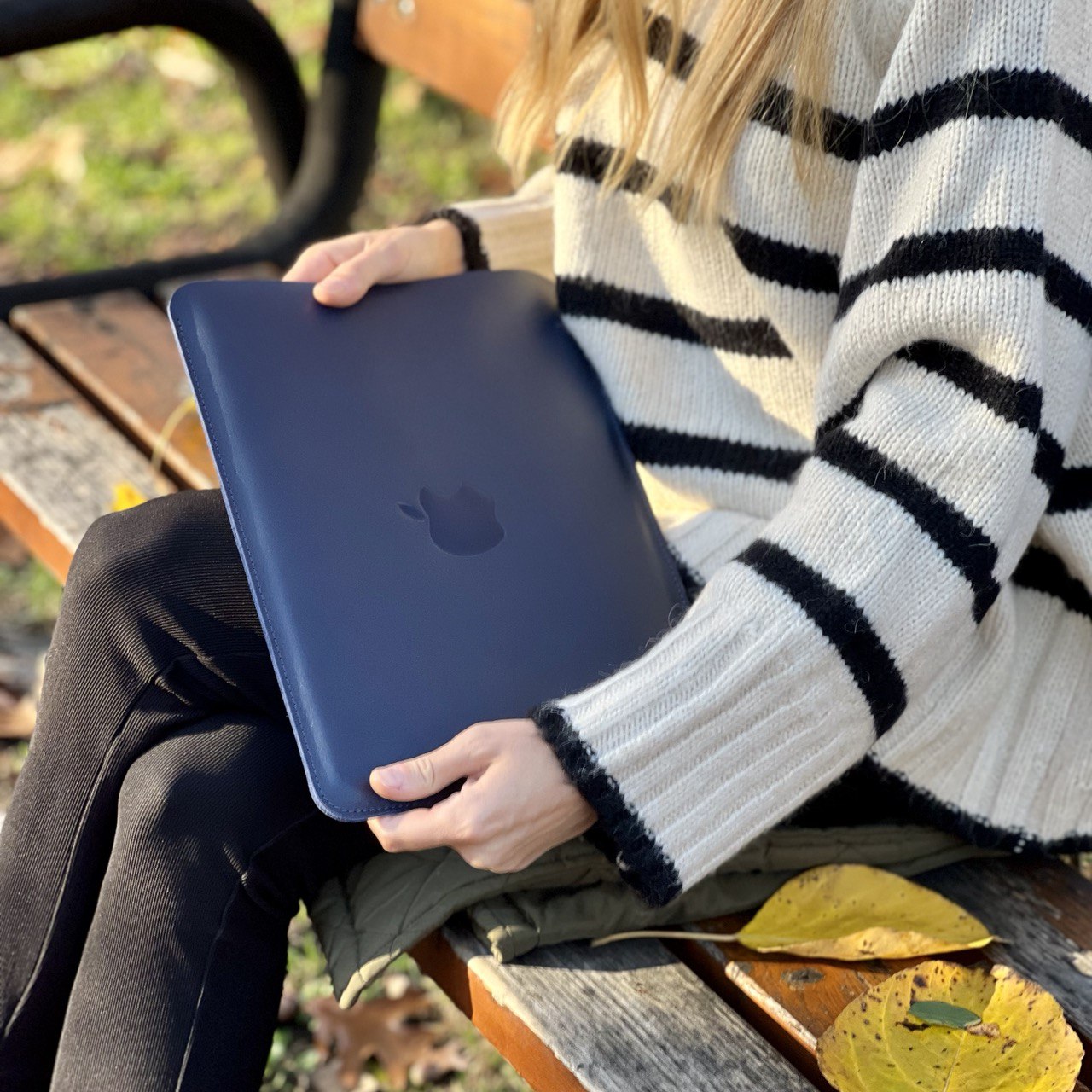 Leather Case for Macbook Air 13 / Pro 13 Macbook Air 15.3 / 14 Pro Glossy Blue
