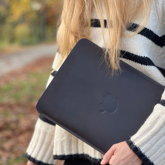 Case for Macbook Air / Pro Vertical Vintage Brown