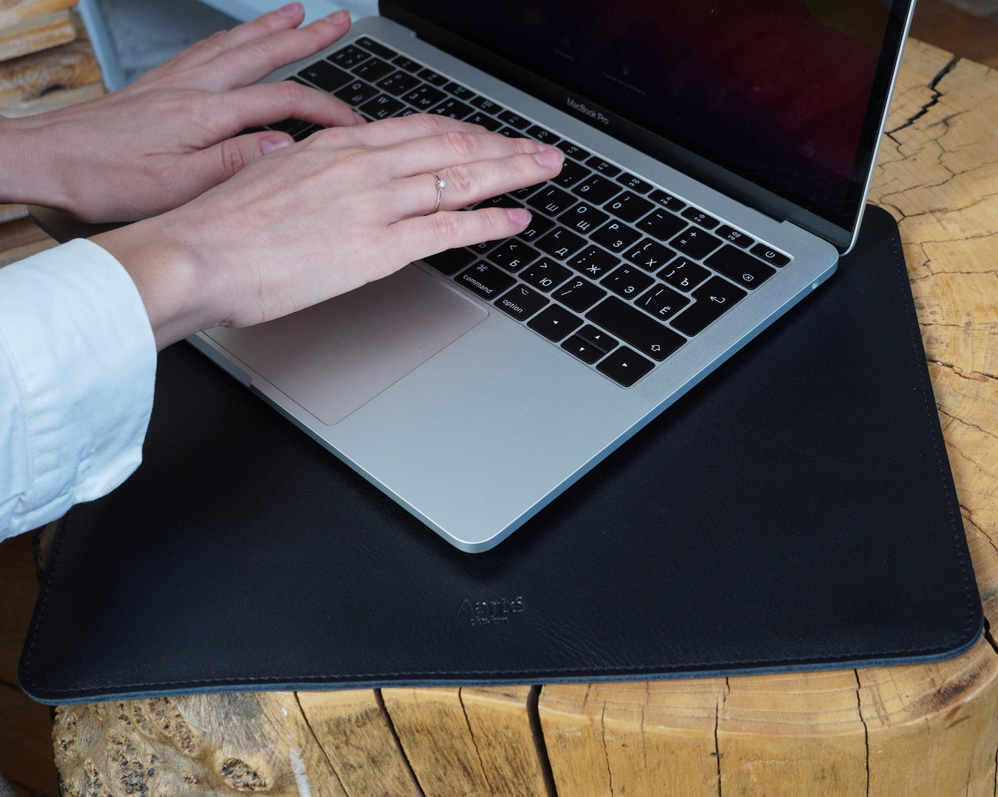 leather case for macbook