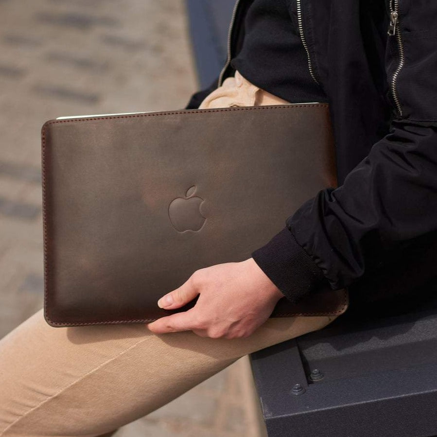 Macbook Pro 13 leather sleeve Horizontal