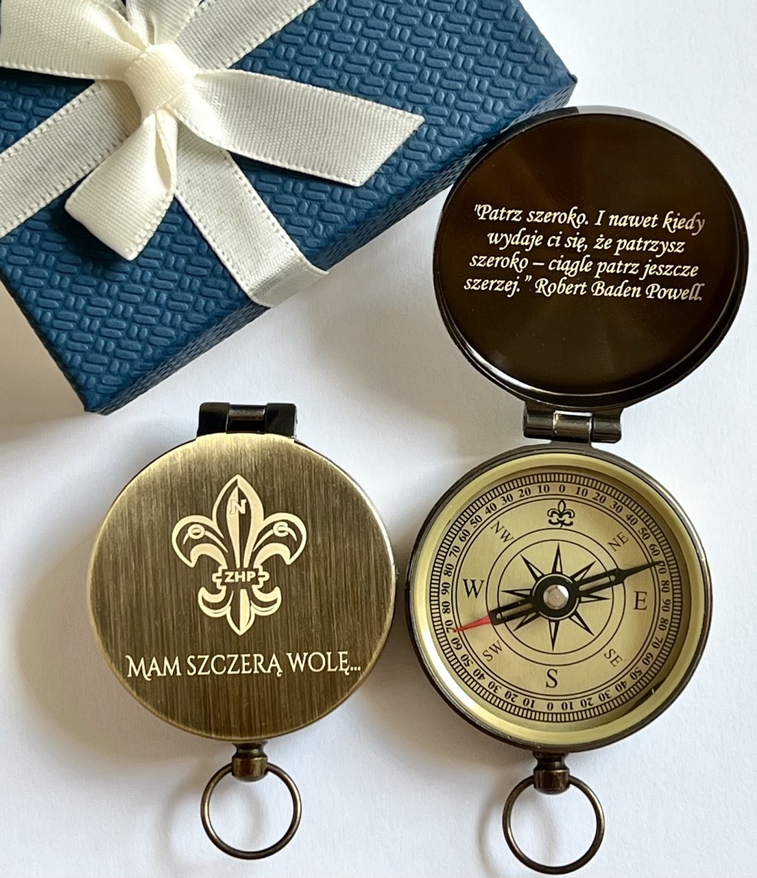 Personalized brass vintage Compass gift in a  Wooden box engraved