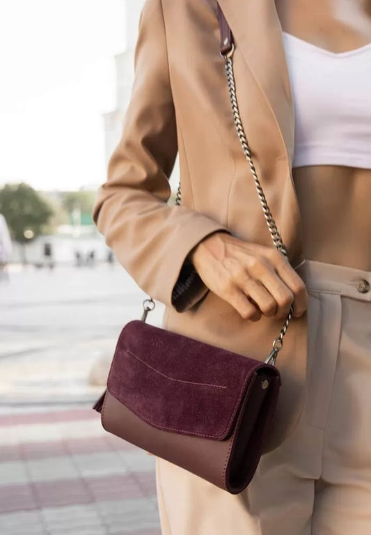 Women's leather bag Alice burgundy Velour crust