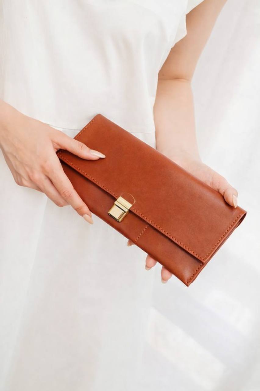 Luxury Handmade Leather Journey Clutch Wallet Travel Case for Women, Brown