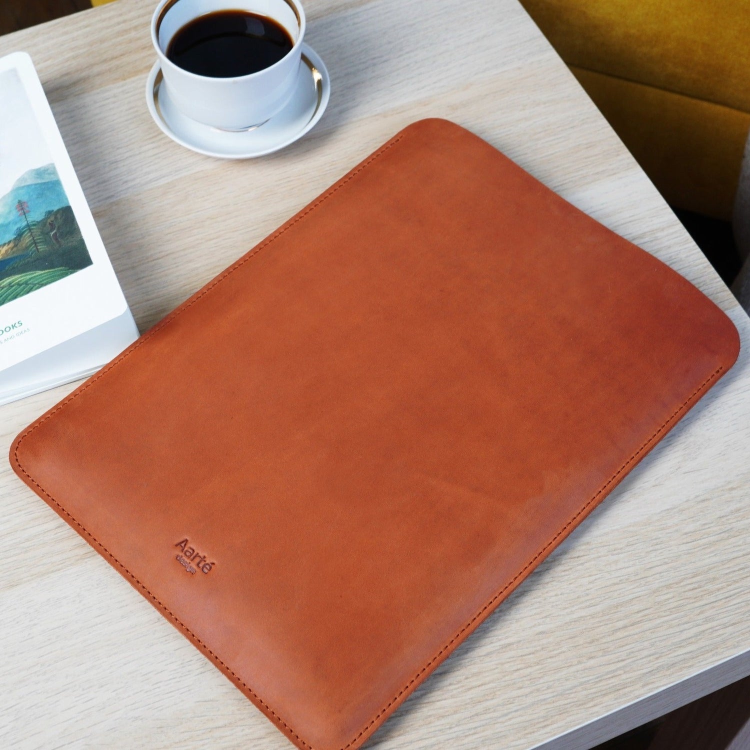 Soft Vintage Leather Sleeve Case For New Macbook Air 15.3 M2 Chip Air 13 /  Pro 14 / Pro 15 / Pro 16