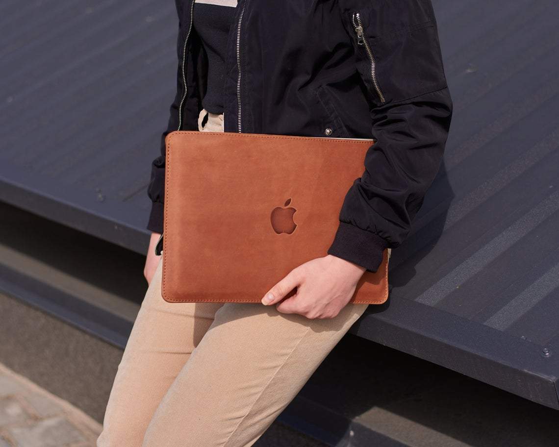 Personalized Leather Sleeve Bag for MacBook Pro and Air - 16'', 13'',  13.3'' & 15'' MacBook Air