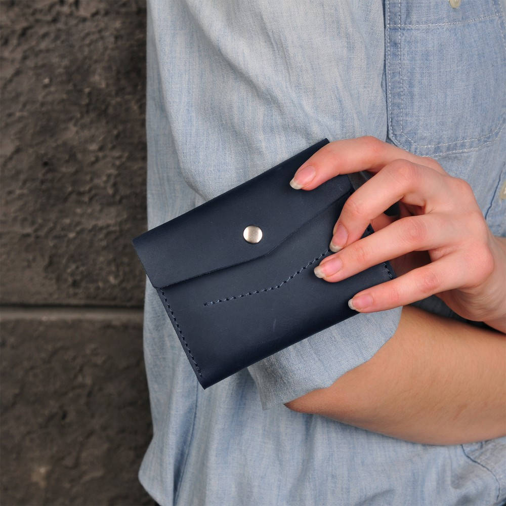 Leather wallet 2.0, with metal button. Night blue colour